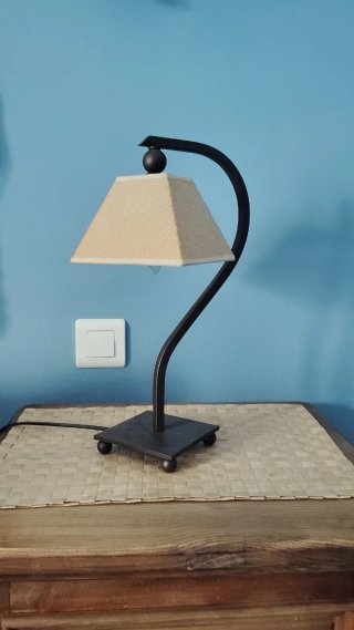 Lámpara colgante 3 luces y las de mesita de noche