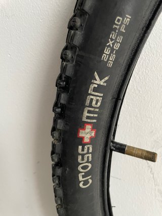 Cubierta Maxxis Crossmark 26x2.10