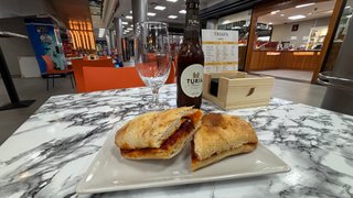 Traspaso cafeteria en Centro Comercial de Abrera