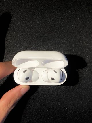 AirPods Pro 2ª Gen con scatola e accessori