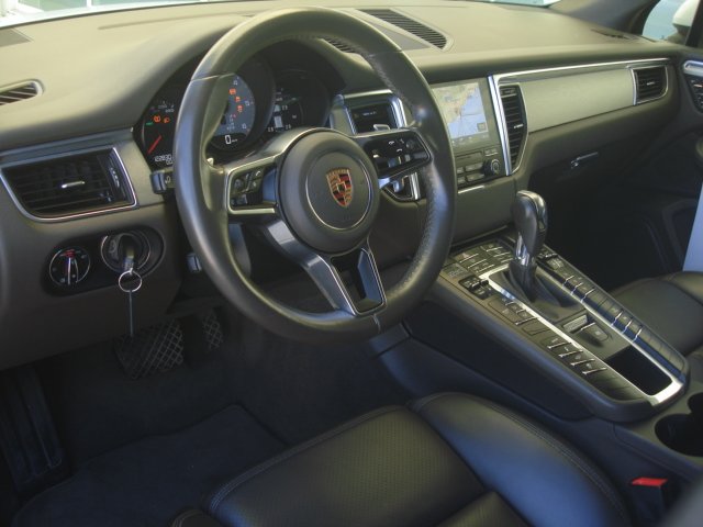 Porsche Macan 2017