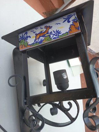 Farol de forja con cerámica