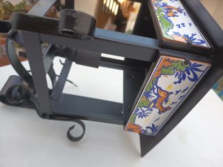 Farol de forja con cerámica