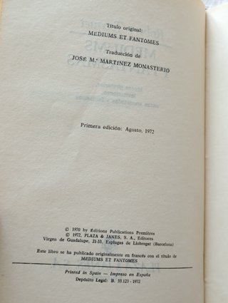 'Mediums y fantasmas', Robert Tocquet (1972)