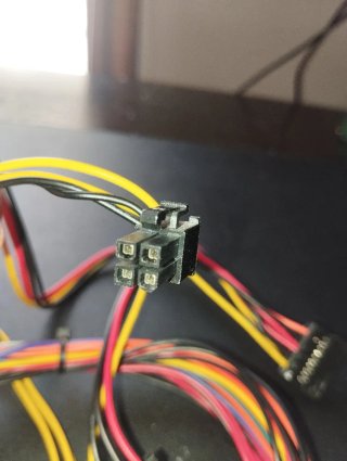 Fuente de Alimentación Xilence 400W