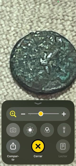 Lote 2 monedas cobre antiguas sin identificar
