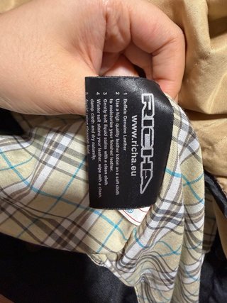 Chaqueta de piel de mujer para moto marca RICHA