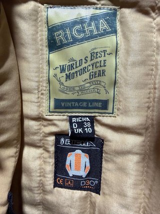 Chaqueta de piel de mujer para moto marca RICHA