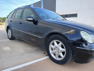 Mercedes-Benz Clase C 2003