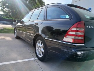 Mercedes-Benz Clase C 2003