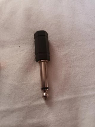 Adaptador Jack 6.35mm a Mini Jack 3.5mm Dorado
