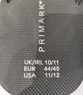 Chanclas Primark Talla 44 Negra y Blanca