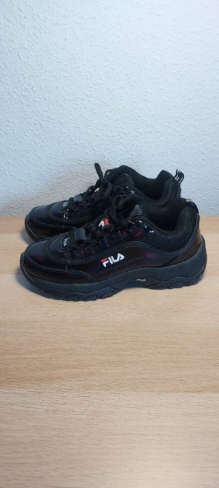 Zapatillas Fila Charol Negras Talla 39