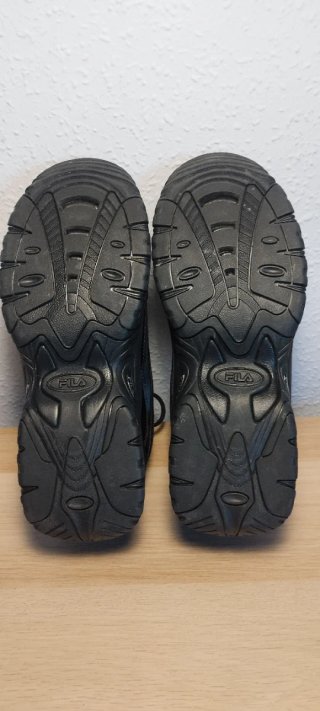 Zapatillas Fila Charol Negras Talla 39