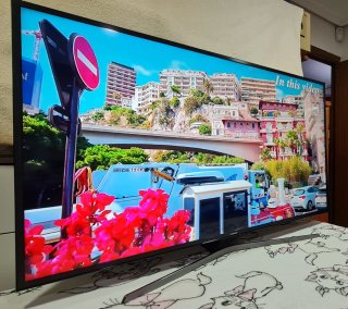 Samsung 55 4K UHD HDR10 Smart TV