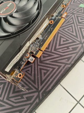 Sapphire Pulse AMD Radeon RX 6700 XT 12GB GDDR6