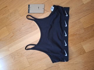 Top deportivo Nike niña Talla L