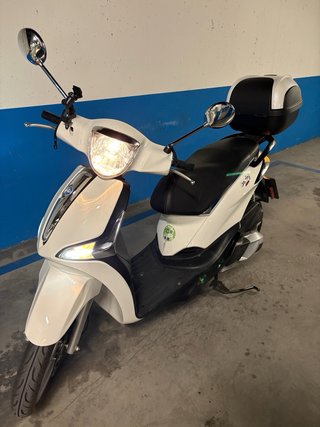 Piaggio Liberty 125 Scooter