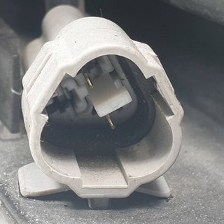 FARO DERECHO TOYOTA TOYOTA PRIUS (ZVW30) 2009-2016
