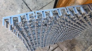 Suelo de plástico modular gris