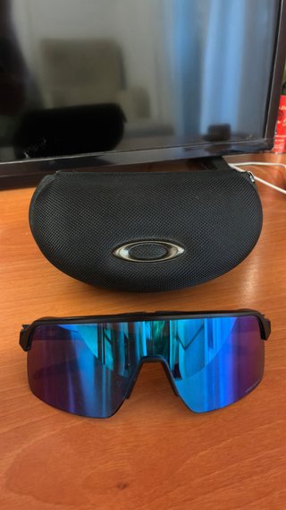 Oakley Sutro Lite