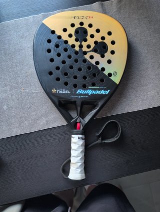Bullpadel hack 04 edición premier padel