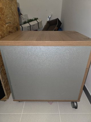 Cajonera de oficina madera y metal