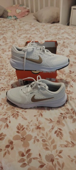 Nike ( diferentes modelos) Mirar perfil