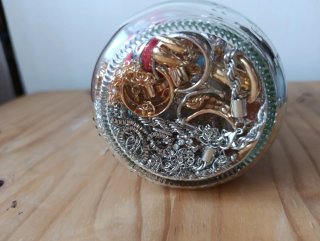 Tarro de joyería misteriosa