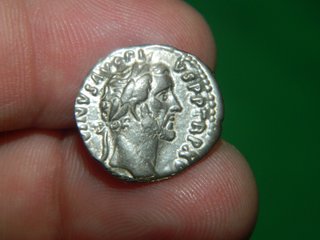 Magnifico lotecillo de cuatro denarios plata Roma