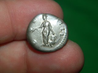 Magnifico lotecillo de cuatro denarios plata Roma