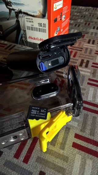 Action Cam Sony HDR-AS20 con carcasa