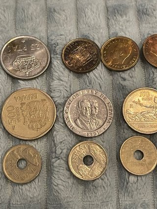Lote Monedas Antiguas y Pesetas Españolas