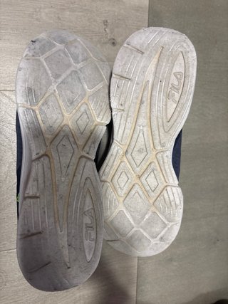 Zapatillas Fila Azul y Verde