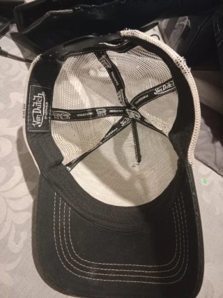Gorra Von Dutch Trucker Negra y Beige