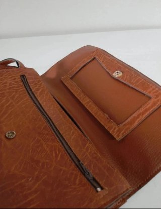 Bolso sobre piel vintage marrón