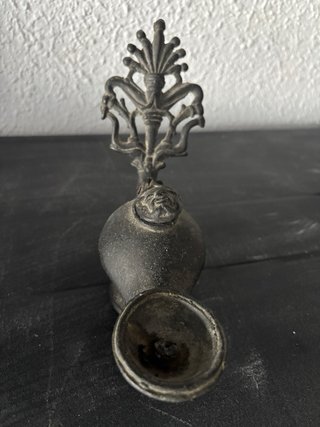 Lámpara de aceite Selúcida de bronce