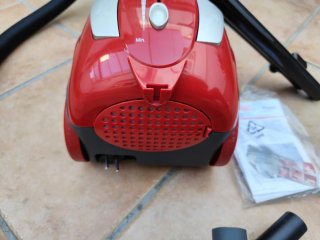 Aspiradora Solac Piccolo 1400W + Accesorios