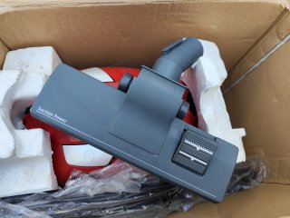 Aspiradora Solac Piccolo 1400W + Accesorios