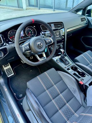 Volkswagen Golf GTI CLUBSPORT DSG