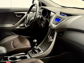 HYUNDAI Elantra 1.6 MPI 132cv Comfort Etiqueta C