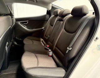 HYUNDAI Elantra 1.6 MPI 132cv Comfort Etiqueta C