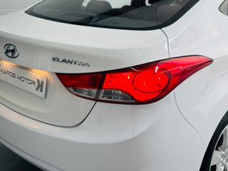 HYUNDAI Elantra 1.6 MPI 132cv Comfort Etiqueta C