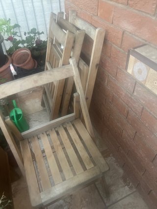 4 Sillas Plegables de Madera