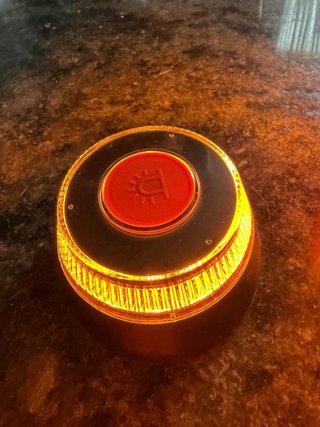 Luz de emergencia V16IoT EB2503