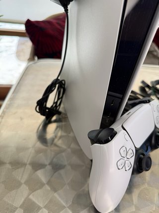 PS5 Slim Digital Bianca + controller + cuffie