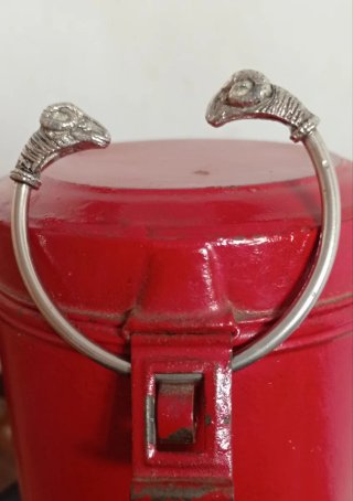 Pulsera vintage cabeza de carneros.