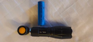 Linterna Táctica de Alta Potencia con LED Cree XML