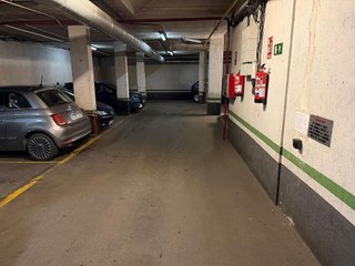 Garaje en venta en Palos de Moguer en Madrid
