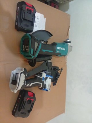 Amoladora y taladro.